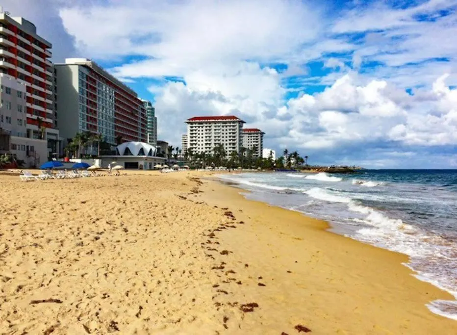 Condado Oasis On Ashford Ave: Oceanview And Pool Apartment San Juan
